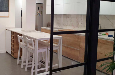Reforma de cocina con cristal de separación